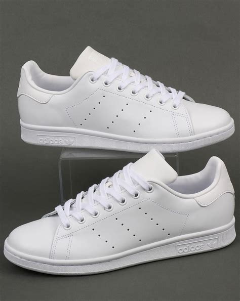 adidas originals stan smith white.